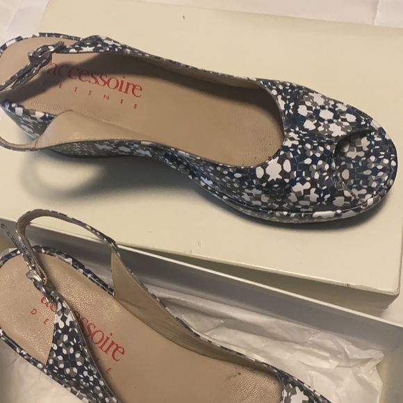 Meet your Posher, Patricia - Picture 3 of 3